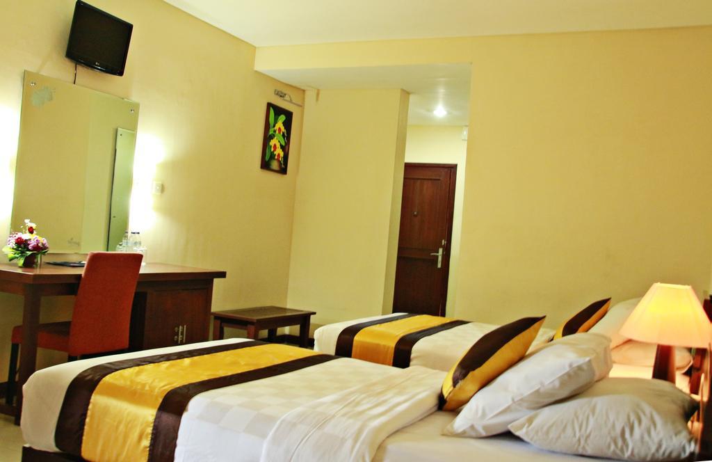 Nirmala Hotel Jimbaran Rum bild